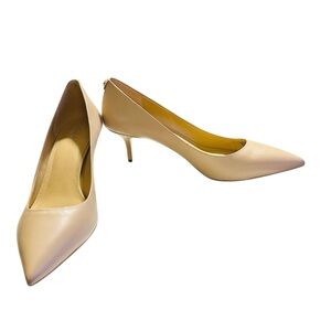 MICHAEL Michael Kors Alina Flex Nude Leather Kitten Heel Pumps Size 10